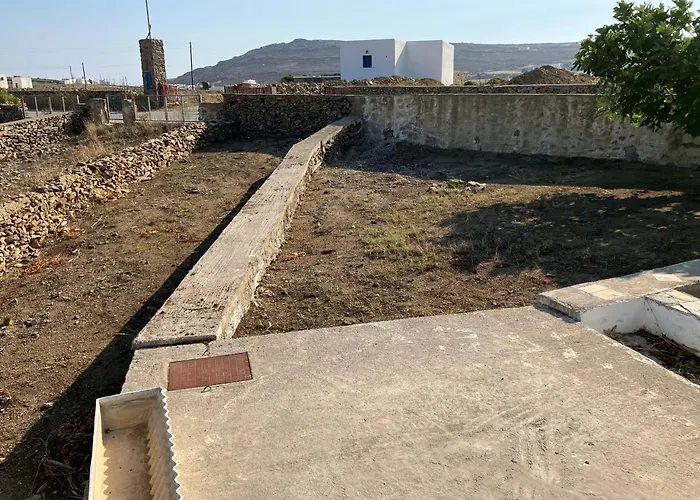 בית נופש Lina's House *